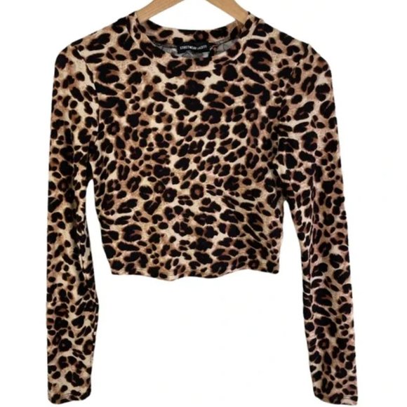 Streetwear Society Tops - Streetwear Society Open Back Long Sleeve Leopard Crop Top